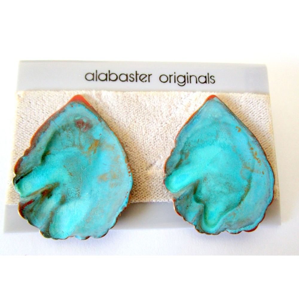 Vintage Alabaster Originals Aqua Brass Tone Pierced Earring on Card